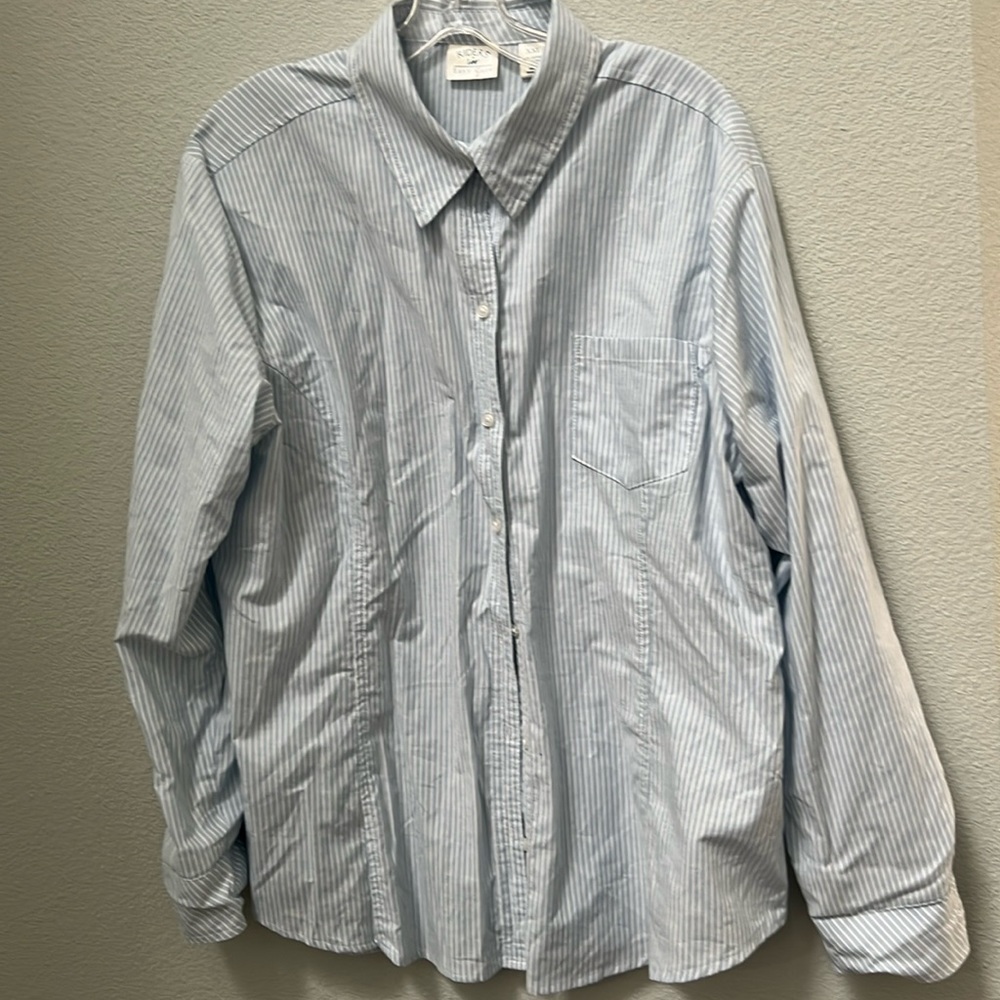 Women’s Lee Rider Blue and White pin-striped Button Down Shirt